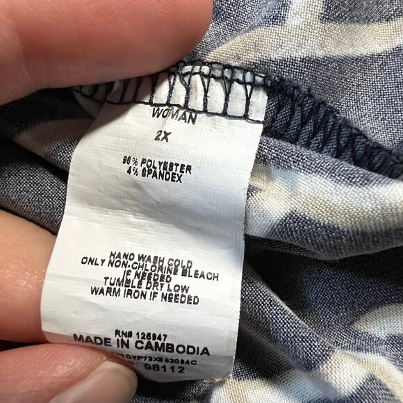 Cocomo Split Neck Chain Link Print Popover Blouse Size 2X 3/4 Roll Tab Sleeve - Picture 10 of 12